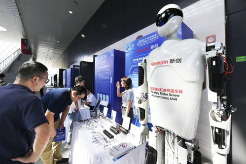 全球机器人科技盛会杭州启幕 专业领域创新引领未来